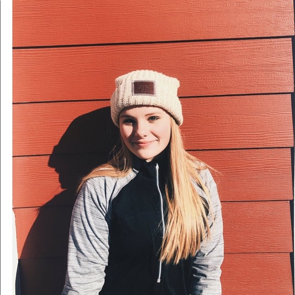 Meet your Posher, Sadie - Picture 3 of 4